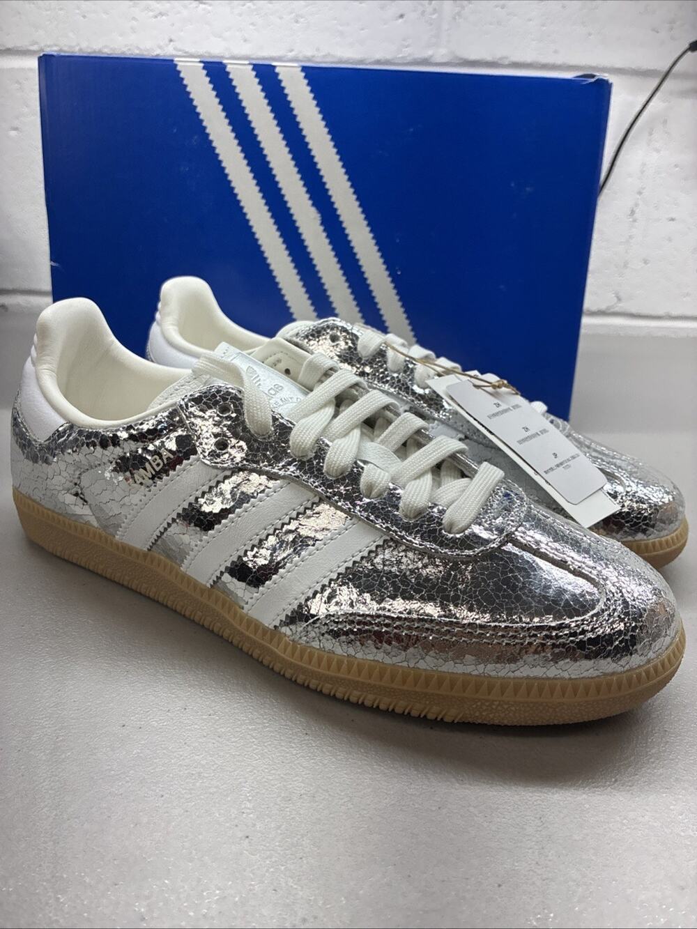 New adidas Size 8 Womens Samba OG Cracked Metallic Silver/White Gum Sole NIB
